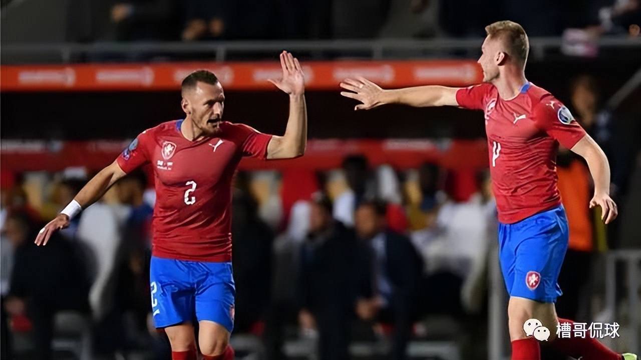 熊猫体育网站-阿贾克斯换帅后的最新消息今天