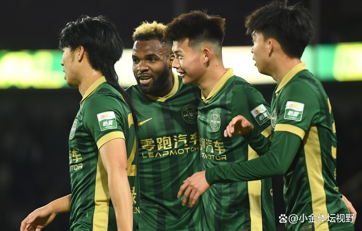 熊猫体育网站-浙江队冲刺阶段篮板制胜，志在意甲名次提升，信心回归，临场指挥获称赞