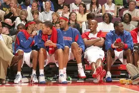 熊猫体育官网网址-底特律活塞运动