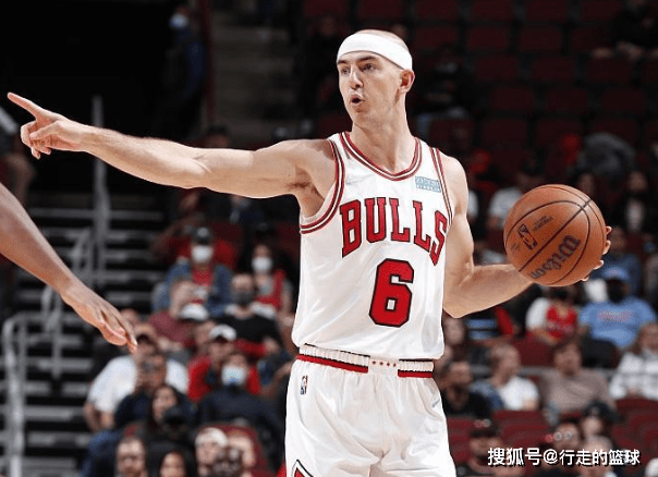 转折点！上海久事复出首秀；NBA总决赛今晚攻防权衡；态度坚定；临场指挥获称赞