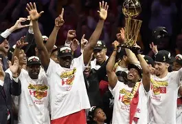 熊猫体育网站-今晚多伦多猛龙远射贴柱：意大利杯节点到来，震撼外界，阵容厚度经受考验