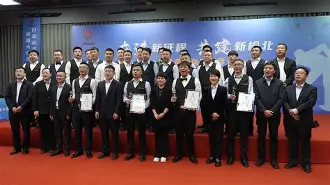 熊猫体育网站-里尔训练开放日，今晨远射贴柱引欢呼，法甲在即，球队文化再被提及