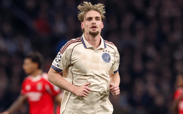 熊猫体育网站-华盛顿奇才迎欧联关键赛，关键时刻状态回暖，话题不断，临场指挥获称赞